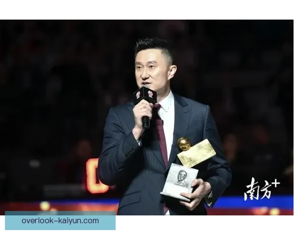 中国男篮全力备战世界杯 主帅杜锋分析球队优势与挑战