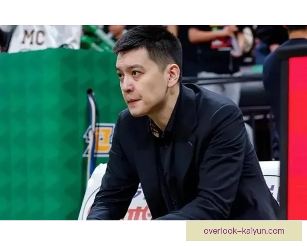 老鹰迎关键调整杨鸣接班传闻引爆NBA亚特兰大新格局前景与季后走向 老鹰迎关键调整杨鸣接班传闻引爆NBA亚特兰大新格局前景与季后走向